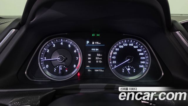 Hyundai Sonata 2023 — photo 11