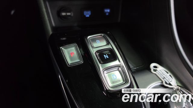 Hyundai Sonata 2023 — photo 12