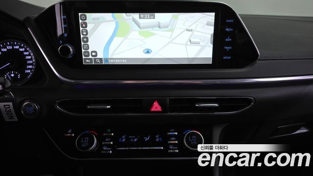 Hyundai Sonata 2023 — photo 18