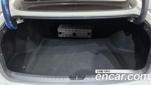 Hyundai Sonata 2023 — photo 23