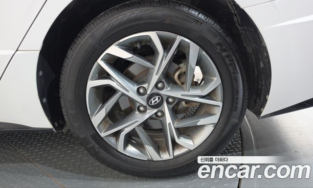Hyundai Sonata 2023 — photo 7