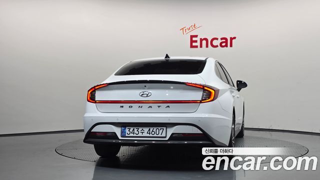 Hyundai Sonata 2023 — photo 4