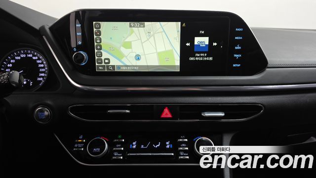 Hyundai Sonata 2023 — photo 13