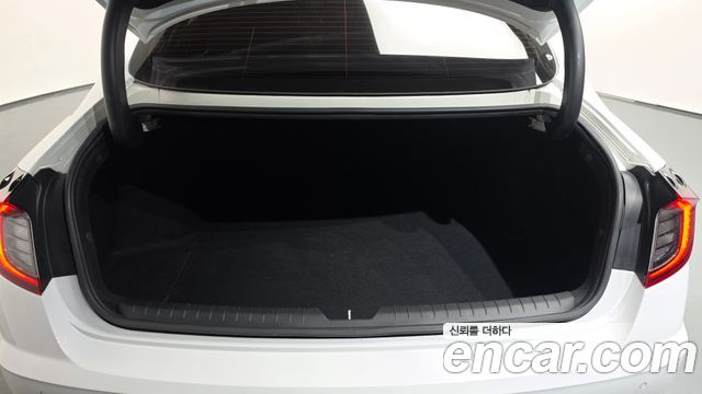 Hyundai Sonata 2023 — photo 16