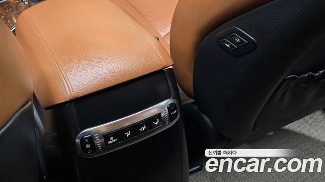 Kia Mohave 2017 — photo 28