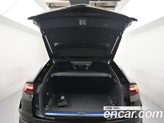 Lamborghini Urus 2025 — photo 20