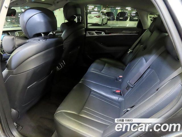 Genesis G80 2017 — photo 7