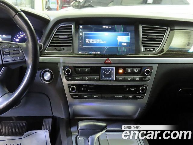 Genesis G80 2017 — photo 10