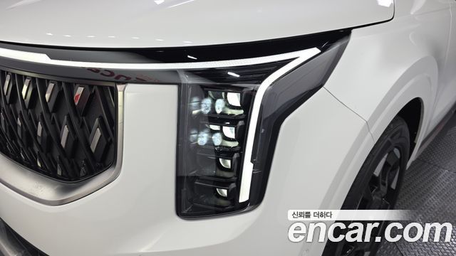Kia Canival 2025 — photo 8