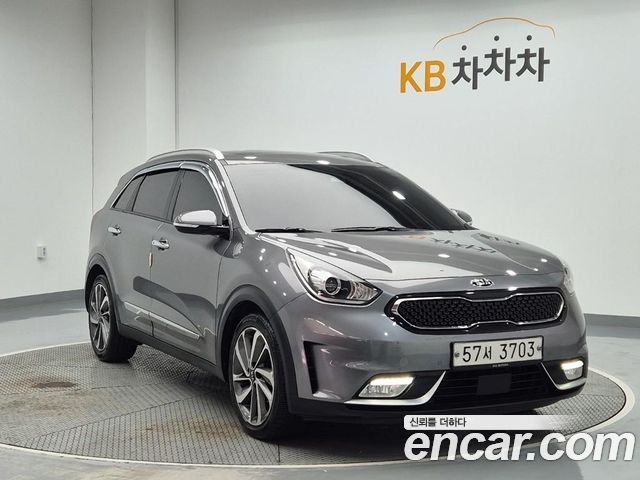 Kia Niro 2017 — photo 4
