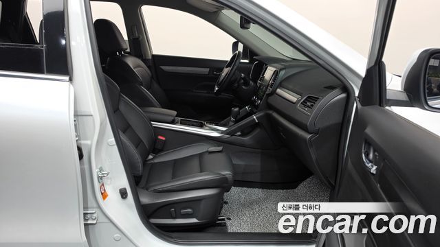 Renault Korea QM6 2023 — photo 16