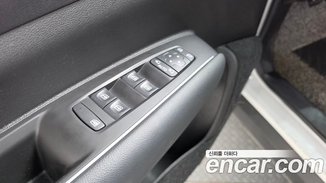 Renault Korea QM6 2023 — photo 28