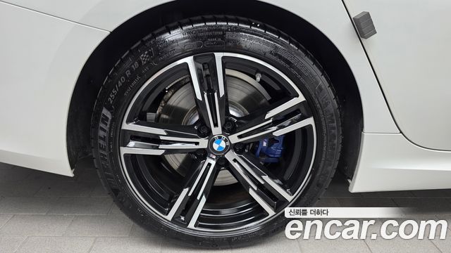 BMW 3-Series 2023 — photo 5