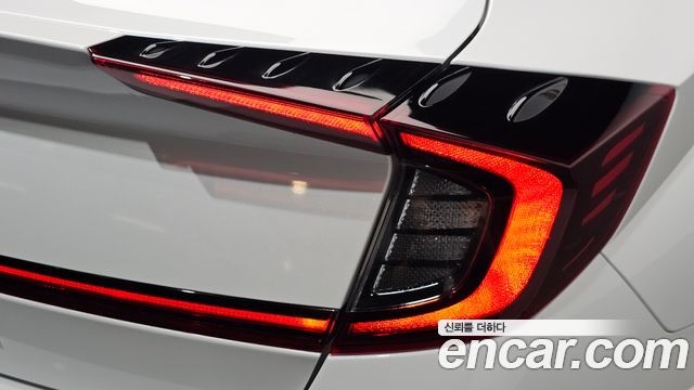 Hyundai Sonata 2021 — photo 9