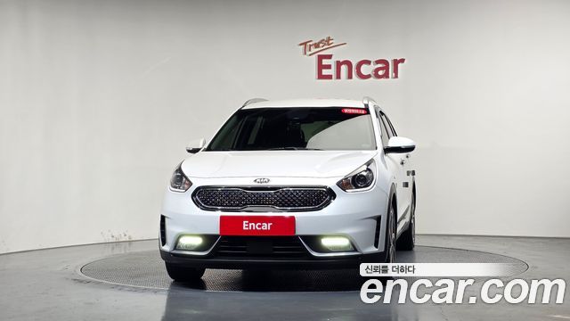 Kia Niro 2017 — photo 3