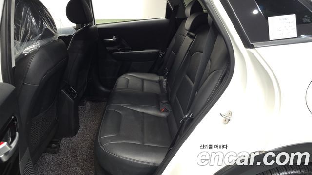 Kia Niro 2017 — photo 17
