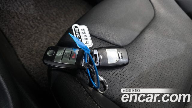 Kia Niro 2017 — photo 22