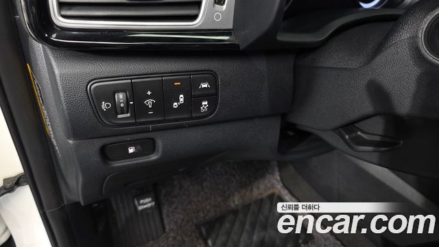 Kia Niro 2017 — photo 28