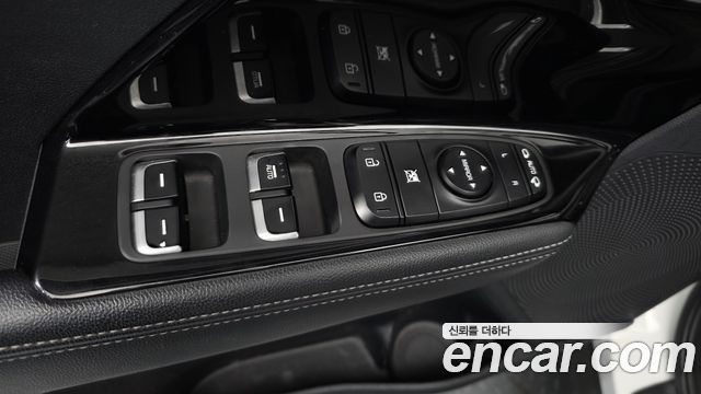 Kia Niro 2017 — photo 29
