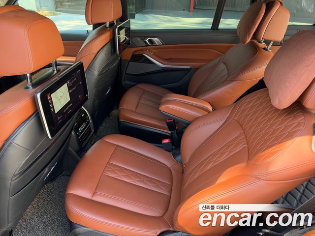 BMW X7 2022 — photo 6