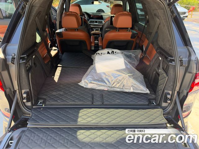 BMW X7 2022 — photo 8
