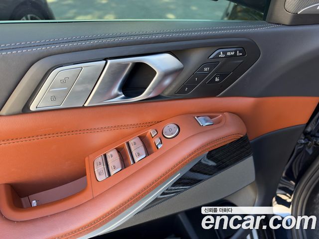 BMW X7 2022 — photo 13