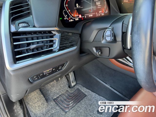 BMW X7 2022 — photo 14