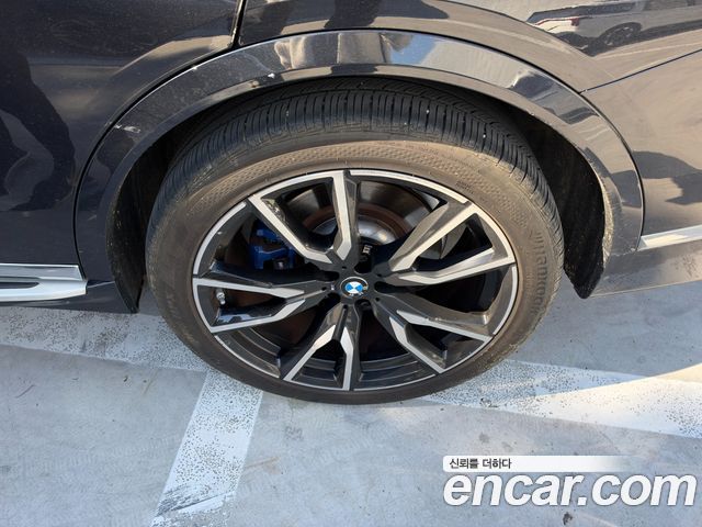 BMW X7 2022 — photo 19