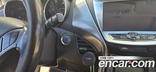 Hyundai AVANTE 2013 — photo 14