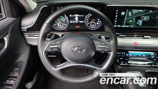 Hyundai Grandeur 2022 — photo 13