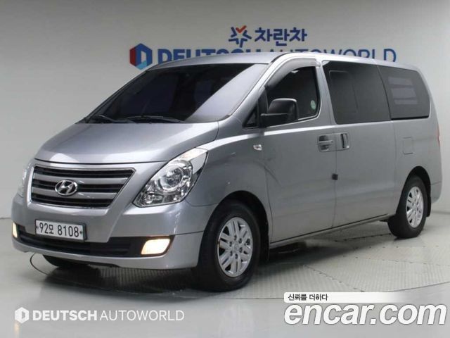 Hyundai Starex 2017 — photo 1