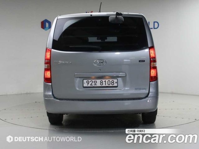 Hyundai Starex 2017 — photo 4