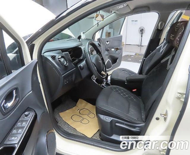 Renault Korea QM3 2014 — photo 7