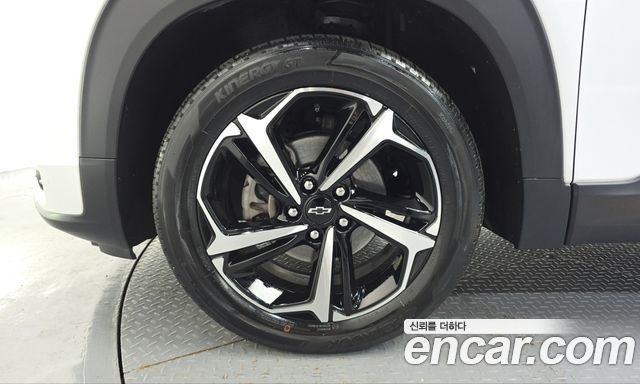 Chevrolet Korea Trailblazer 2023 — photo 5