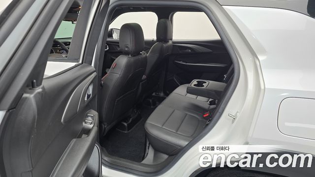 Chevrolet Korea Trailblazer 2023 — photo 17
