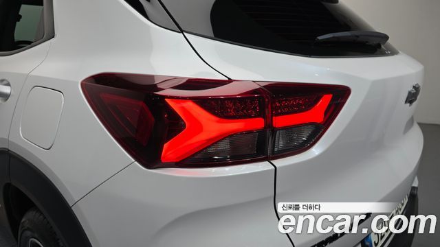 Chevrolet Korea Trailblazer 2023 — photo 9