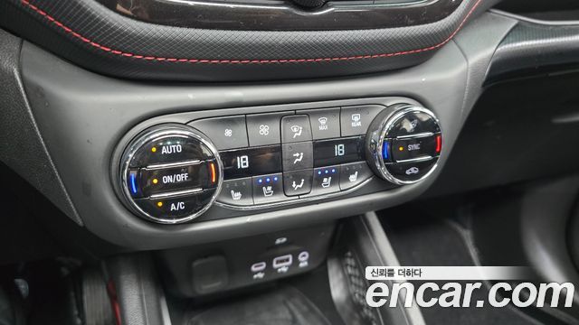 Chevrolet Korea Trailblazer 2023 — photo 32