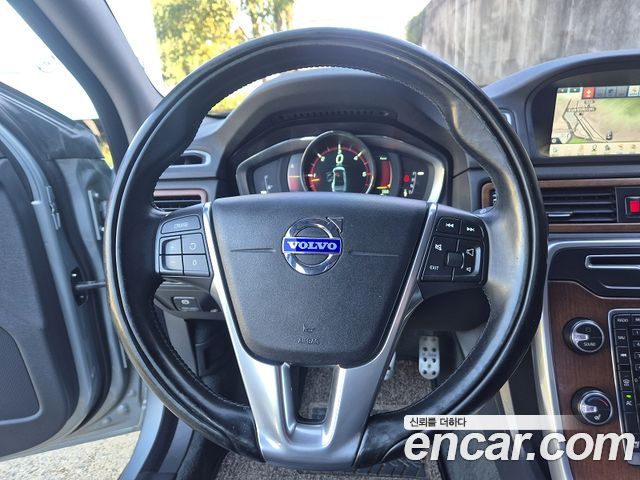 Volvo S80 2014 — photo 14