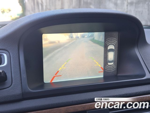 Volvo S80 2014 — photo 18