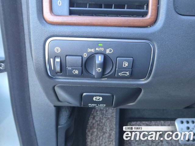 Volvo S80 2014 — photo 19