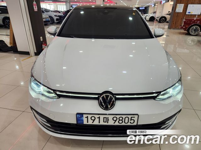 Volkswagen Golf 2023 — photo 3