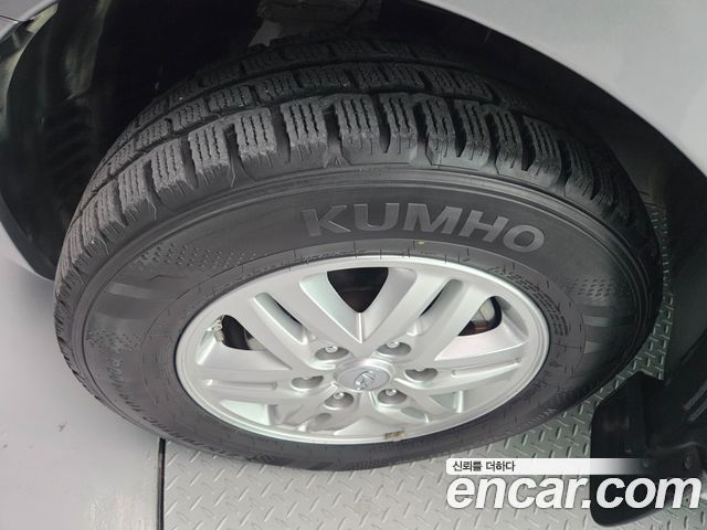 Hyundai Starex 2018 — photo 12