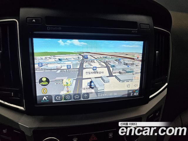 Hyundai Starex 2018 — photo 14