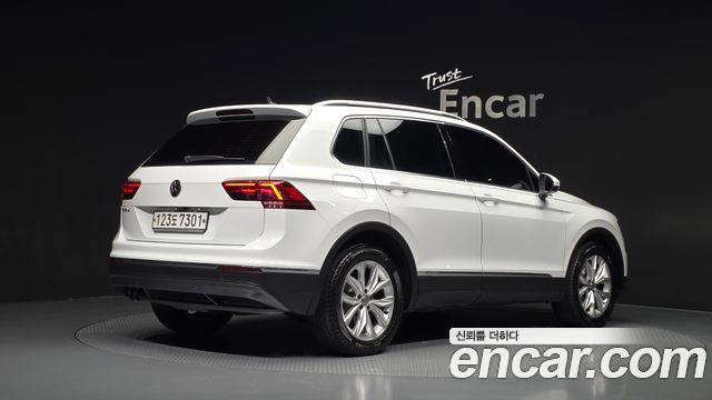 Volkswagen Tiguan 2020 — photo 2