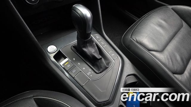 Volkswagen Tiguan 2020 — photo 9