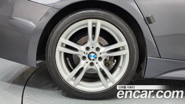 BMW 3-Series 2017 — photo 5
