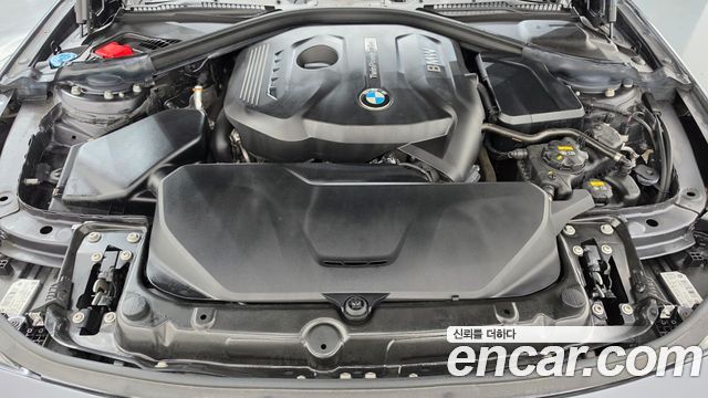 BMW 3-Series 2017 — photo 6
