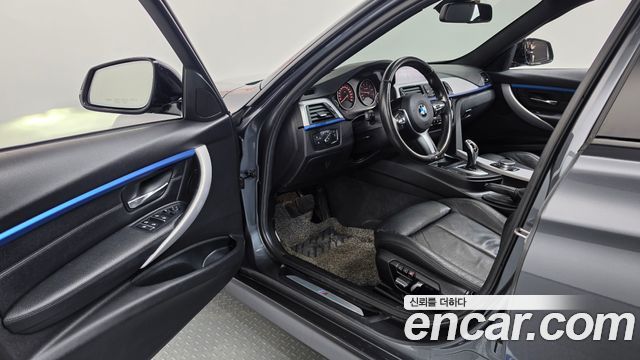 BMW 3-Series 2017 — photo 10