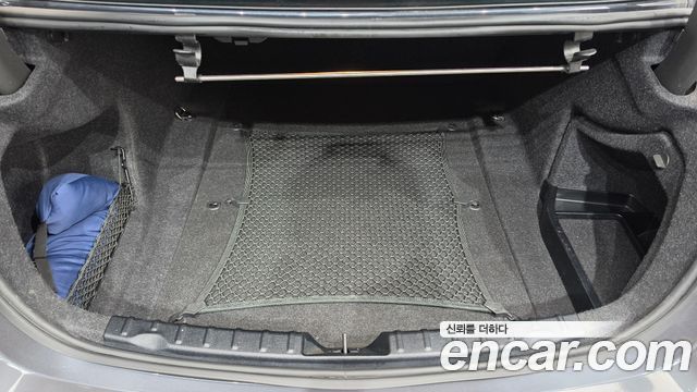 BMW 3-Series 2017 — photo 20