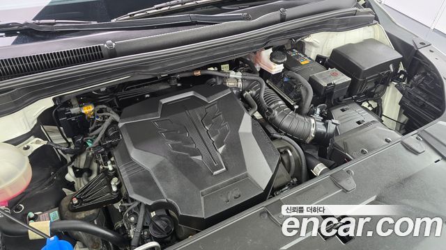 Kia Canival 2023 — photo 6